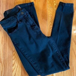 BDG Twig-high rise black jeans